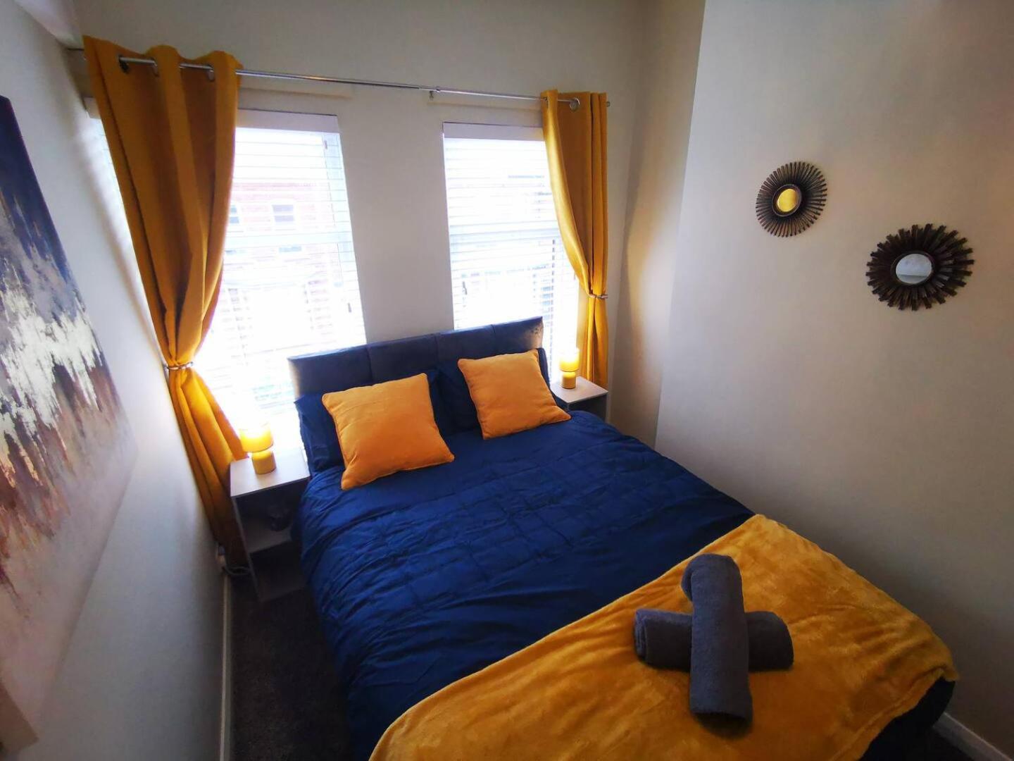 Вилла 4Br Modern Botanic House Белфаст Экстерьер фото