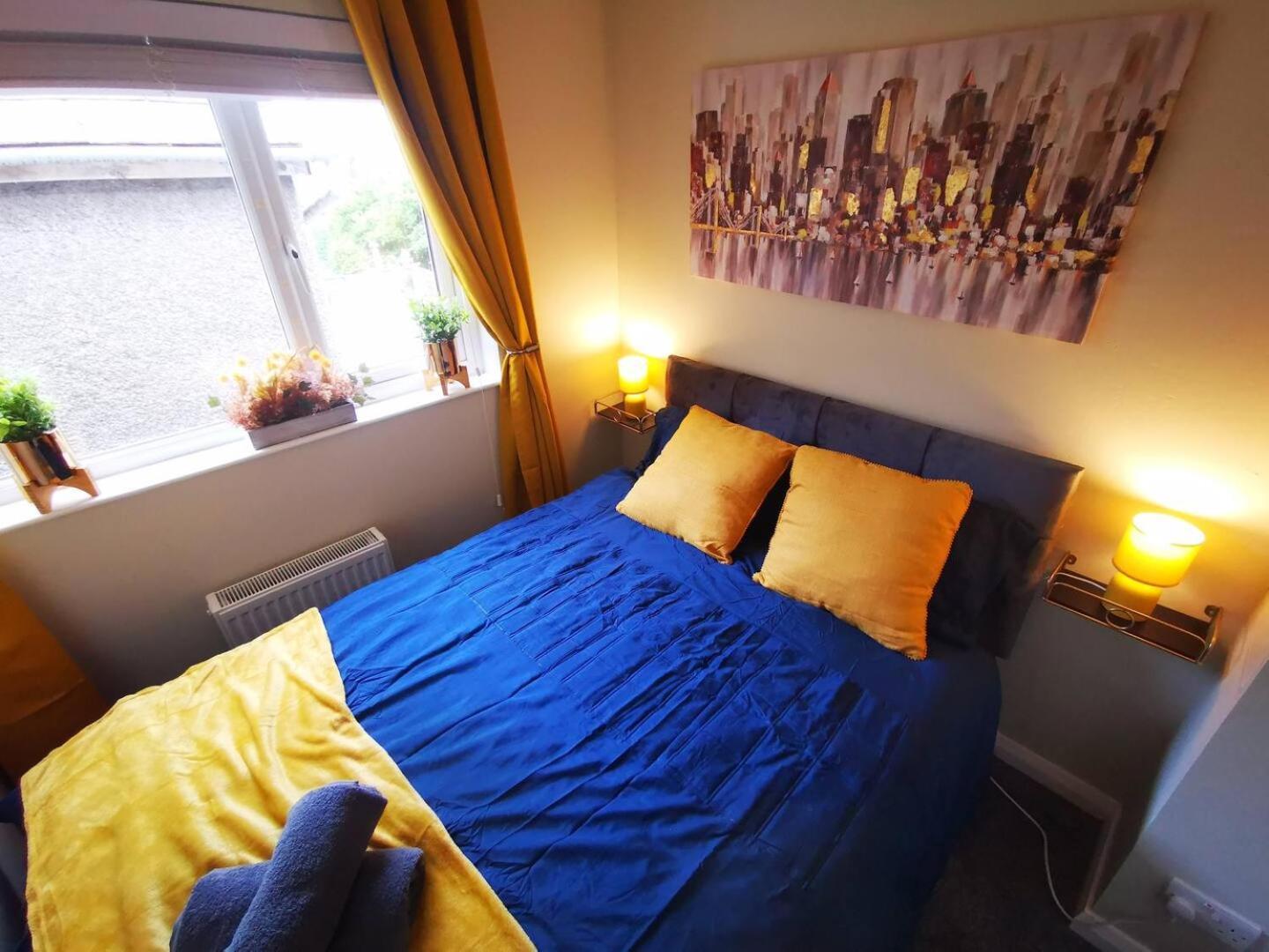 Вилла 4Br Modern Botanic House Белфаст Экстерьер фото